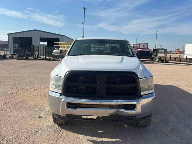 Image of Dodge Ram 3500 equipment image 1