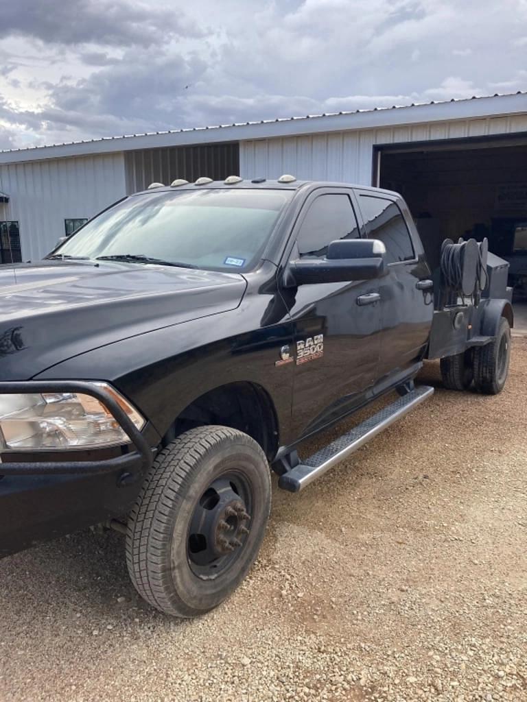 Image of Dodge Ram 3500 Primary image