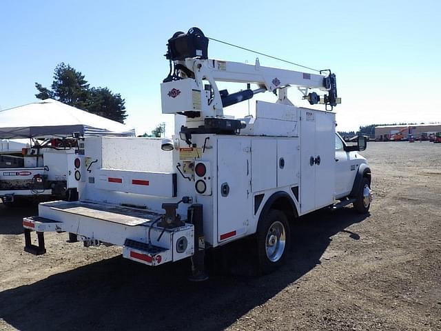 Image of Dodge Ram 5500 equipment image 3
