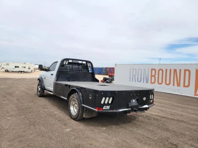 Image of Dodge Ram 5500 equipment image 2