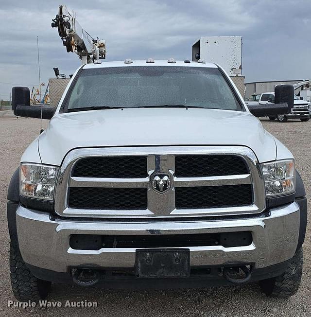 Image of Dodge Ram 5500 equipment image 1