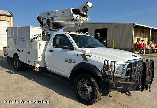 Image of Dodge Ram 5500HD equipment image 2