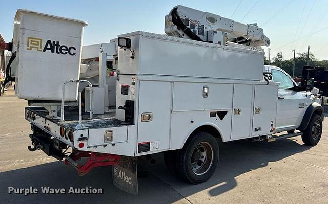 Image of Dodge Ram 5500HD equipment image 4