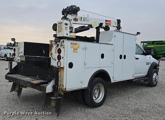 Image of Dodge Ram 5500HD equipment image 4