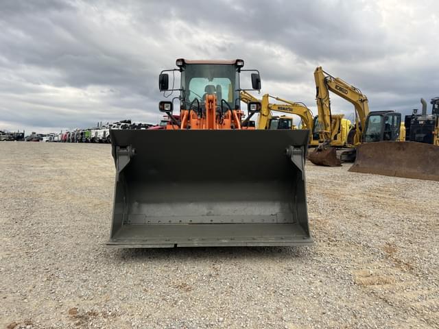 Image of Doosan DL220-3 equipment image 3