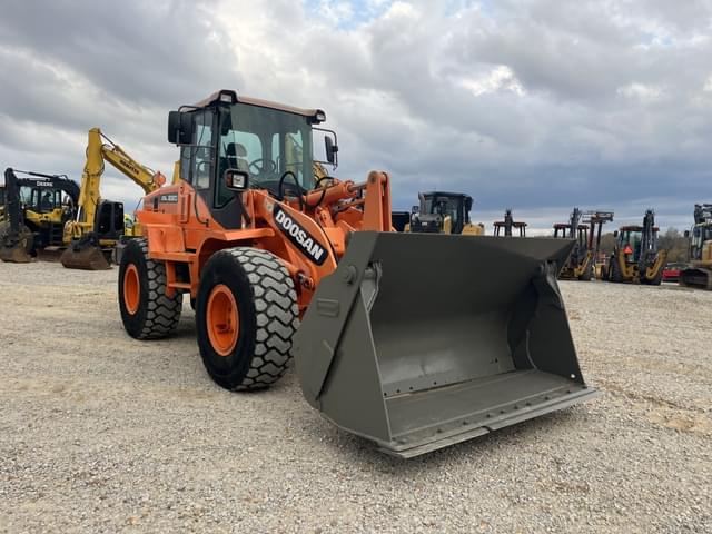 Image of Doosan DL220-3 equipment image 4
