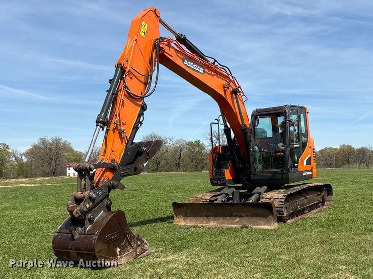 Main image  Doosan DX140LCR-5