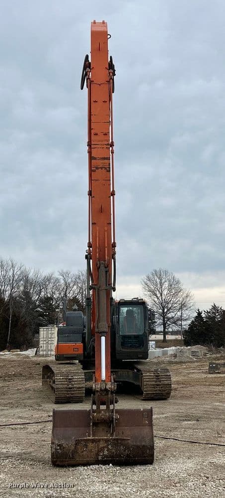 Image of  Doosan DX300LC-5 equipment image 1