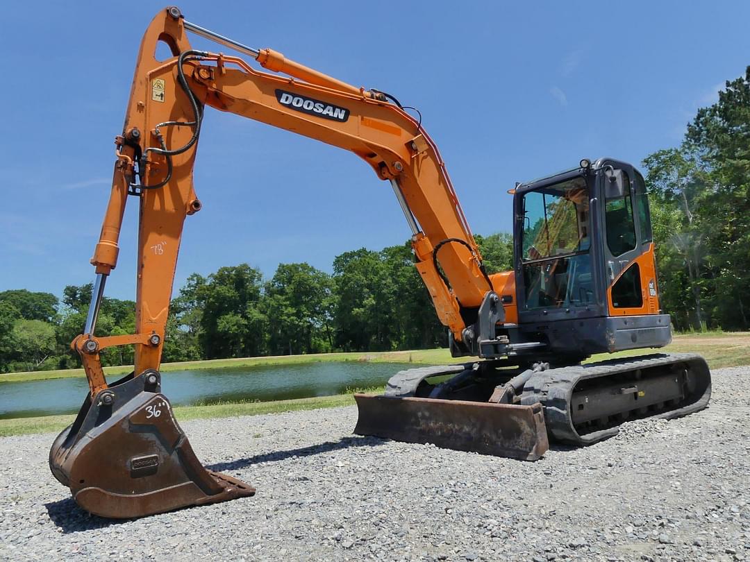 Image of  Doosan DX85R Primary image