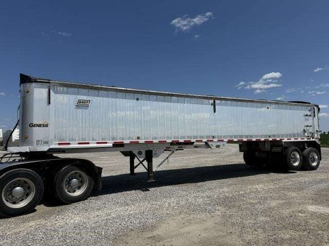 2018 East Genesis Equipment Image0