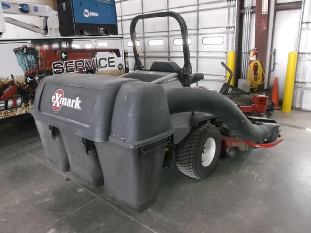 Image of Exmark Lazer Z equipment image 3
