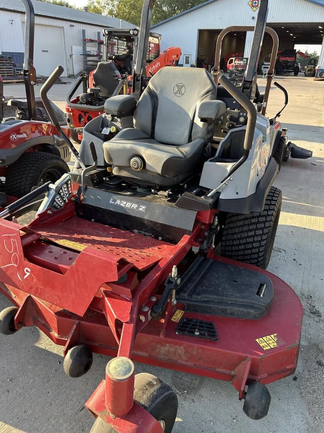 Image of Exmark LZS80TDYM724W0 equipment image 3