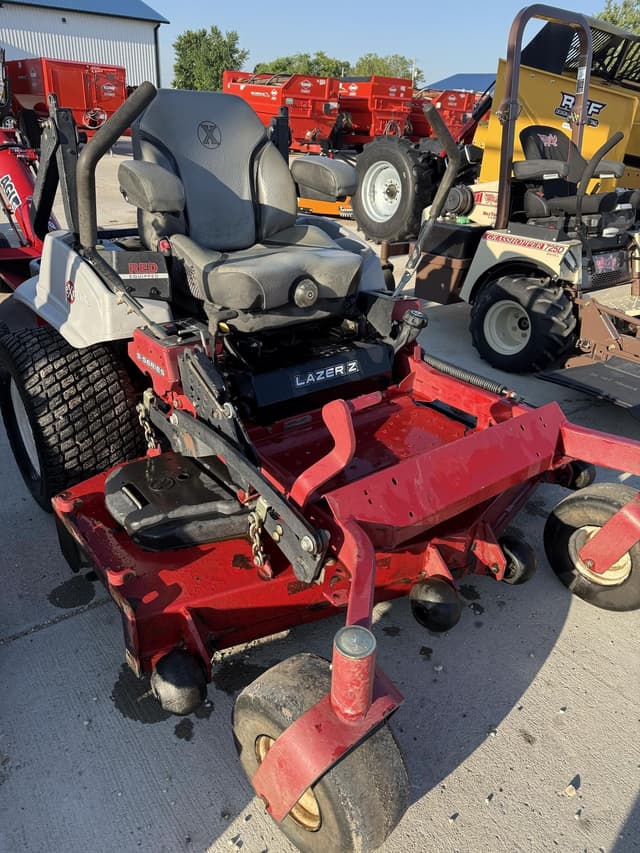 Image of Exmark LZS850EKA604W0 equipment image 3