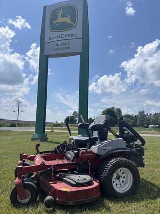 2018 Exmark LZX940EKC Equipment Image0