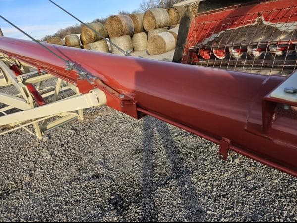 Image of Farm King 10x80 equipment image 4