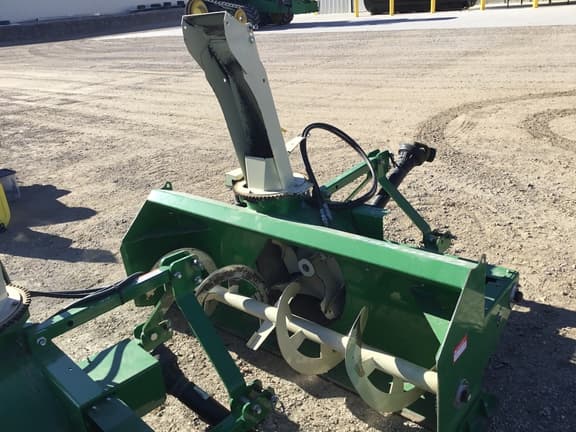 Image of Farm King 740 equipment image 2