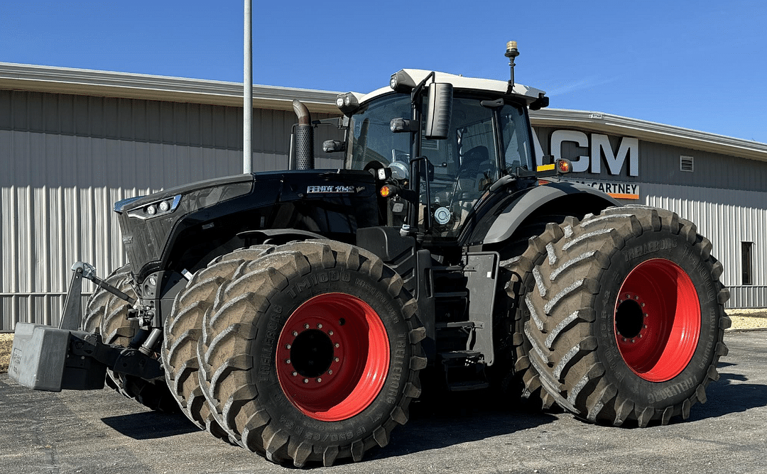 Image of Fendt 1042 Vario Primary image