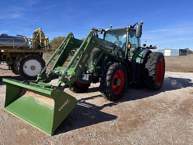 Image of Fendt 724 Vario equipment image 1