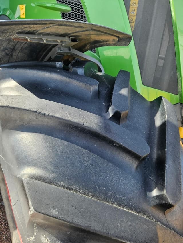 Image of Fendt 828 Vario equipment image 2