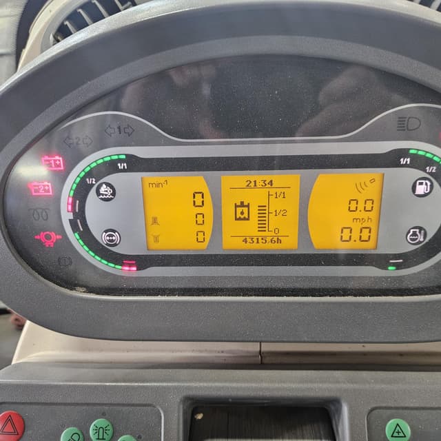 Image of Fendt 933 Vario equipment image 4