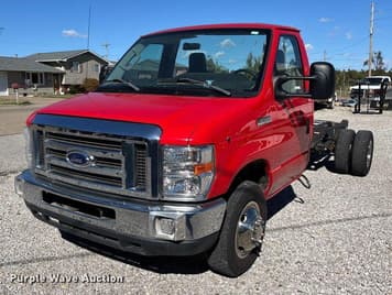 Main image Ford E-450