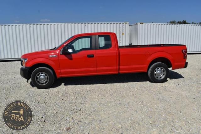 Image of Ford F-150 equipment image 1
