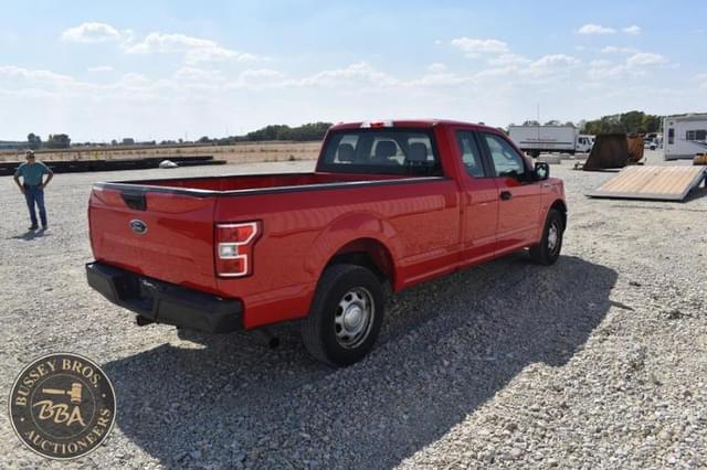 Image of Ford F-150 equipment image 4