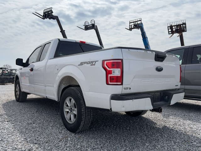 Image of Ford F-150 equipment image 3