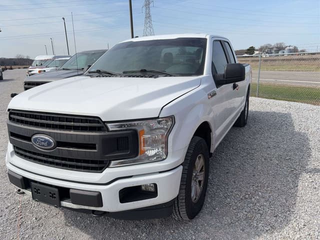 Image of Ford F-150 equipment image 2