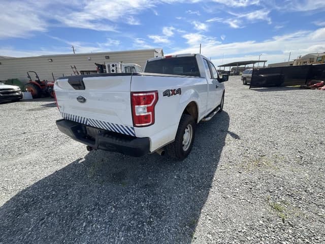 Image of Ford F-150 equipment image 4