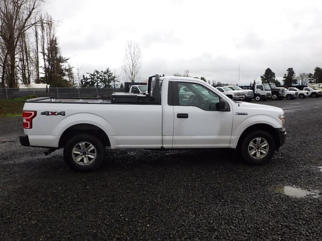Image of Ford F-150 equipment image 2