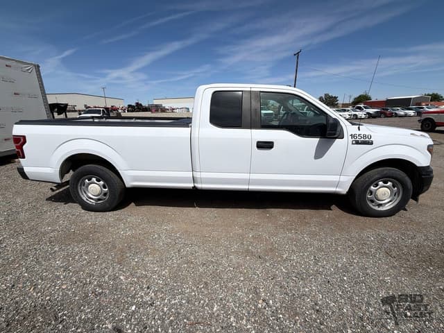 Image of Ford F-150 equipment image 3