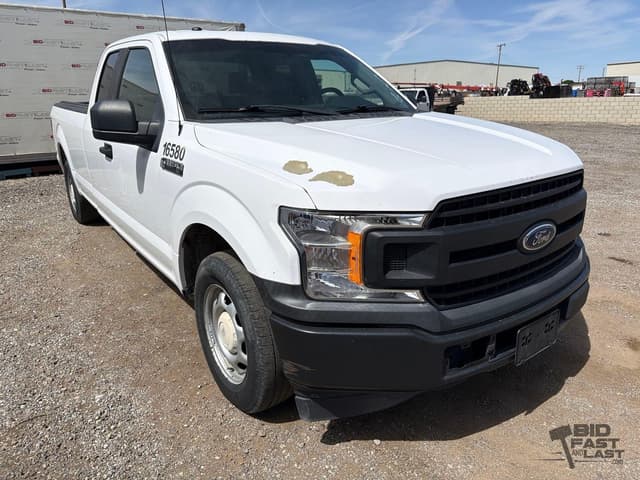 Image of Ford F-150 equipment image 2