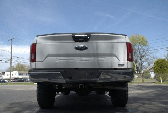 Image of Ford F-150 equipment image 4