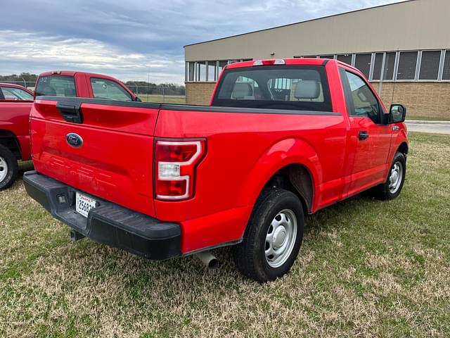 Image of Ford F-150 equipment image 2