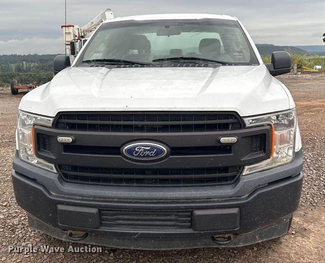 Image of Ford F-150 equipment image 1