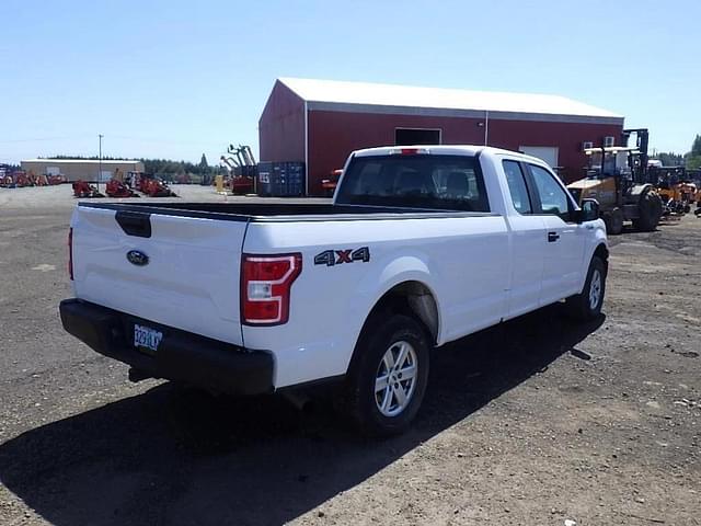 Image of Ford F-150 equipment image 3