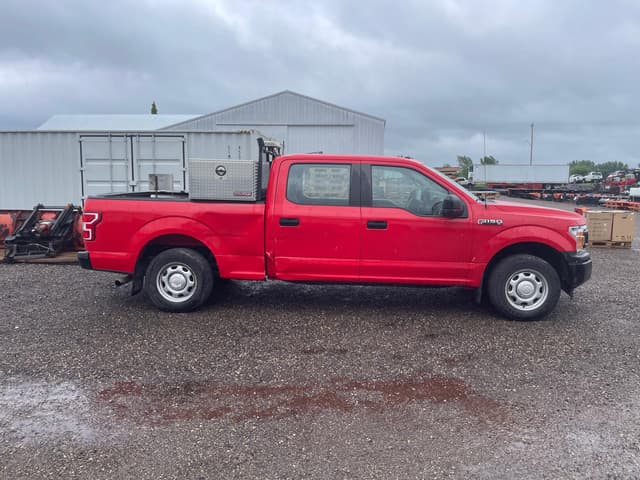 Image of Ford F-150 equipment image 3