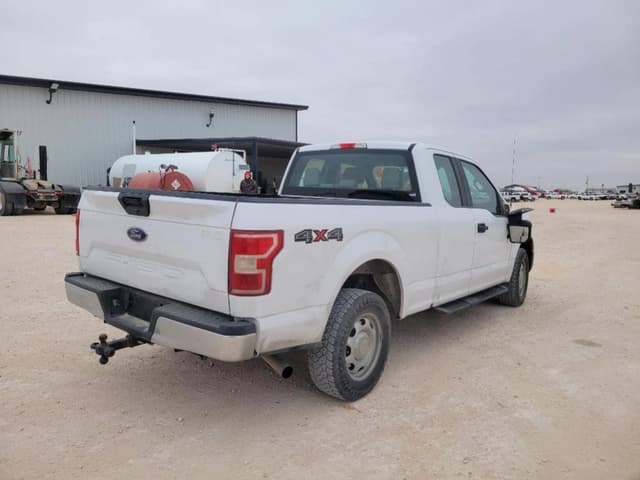 Image of Ford F-150 equipment image 4