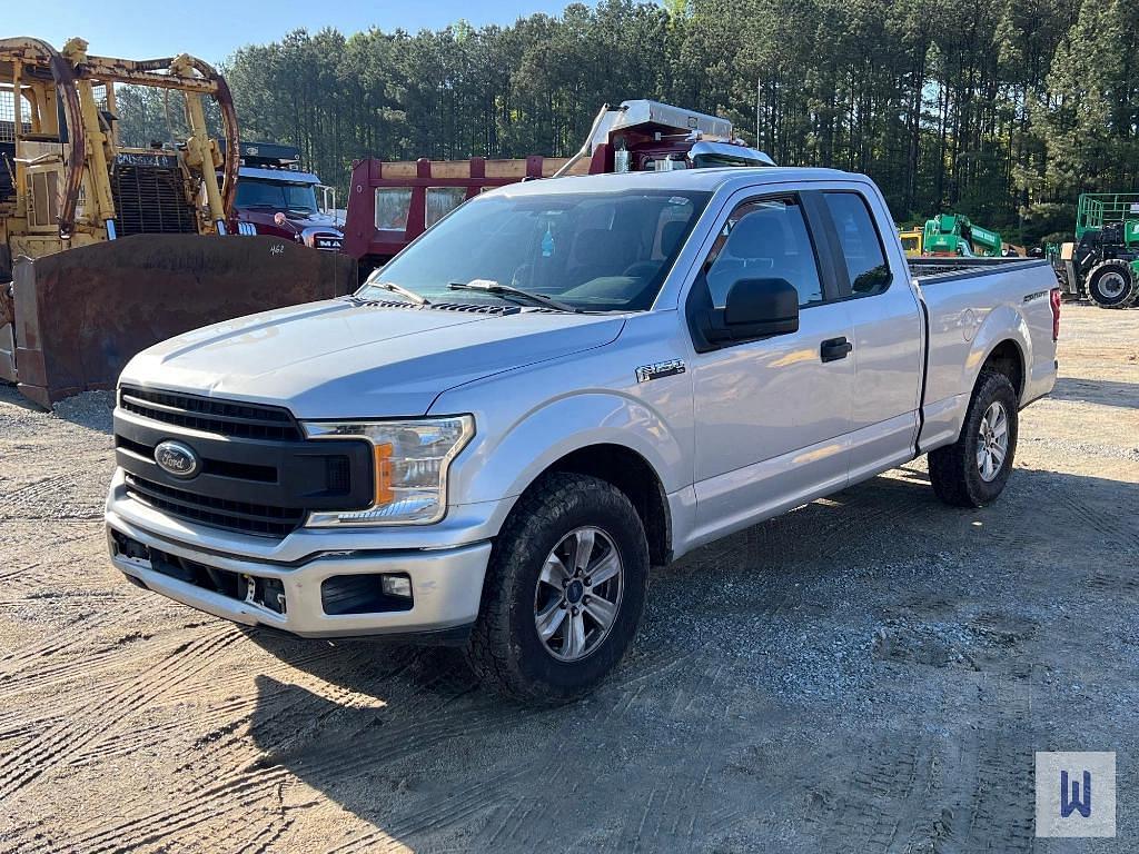 Image of Ford F-150 Primary image