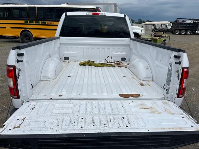 Image of Ford F-150 equipment image 3