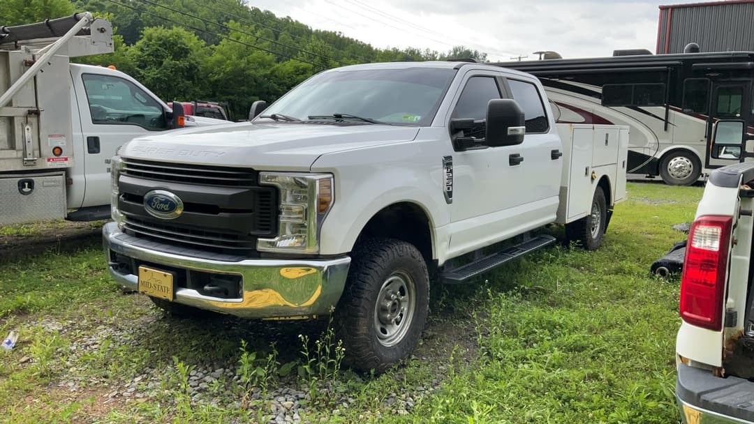 Image of Ford F-250 Primary image