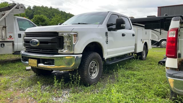 Image of Ford F-250 equipment image 1
