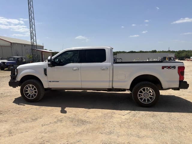 Image of Ford F-250 equipment image 1