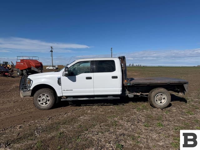 Image of Ford F-250 equipment image 1