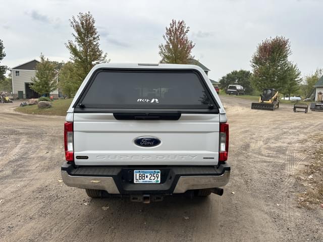 Image of Ford F-250 equipment image 4