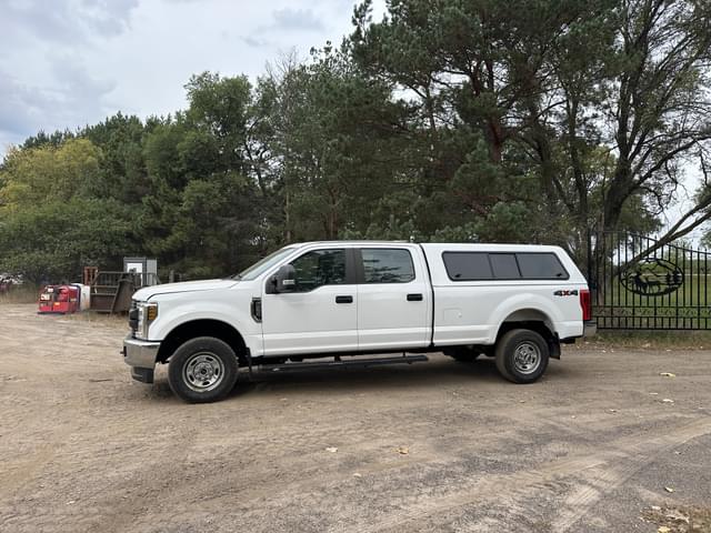 Image of Ford F-250 equipment image 1