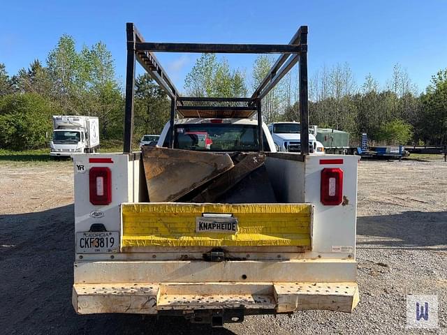 Image of Ford F-250 equipment image 4