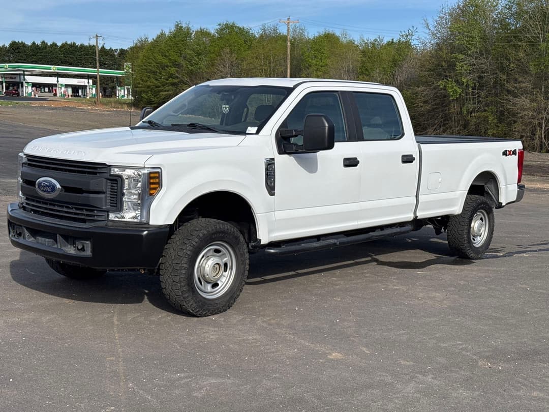 Image of Ford F-250 Primary image