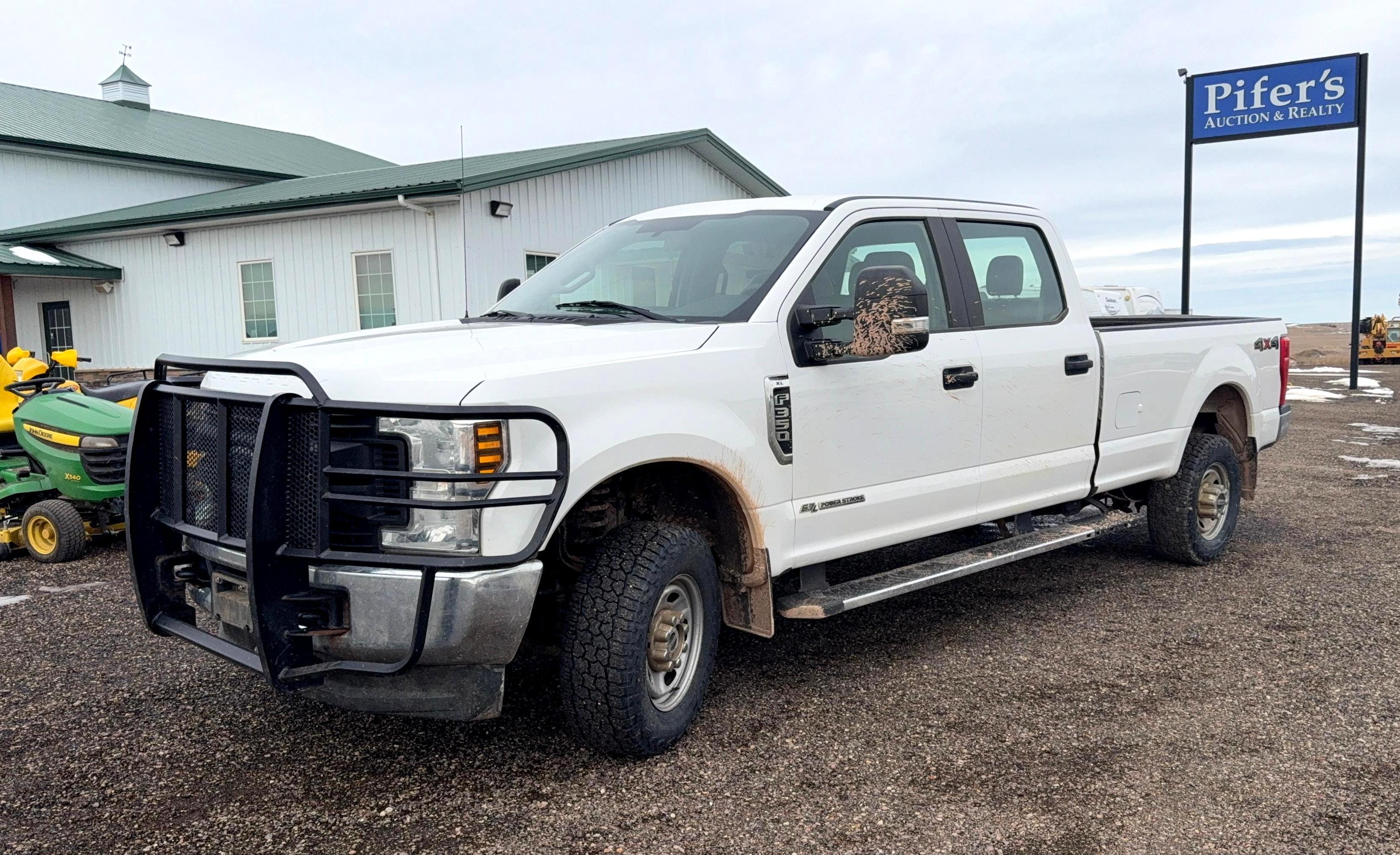 2018 Ford F-350 Equipment Image0